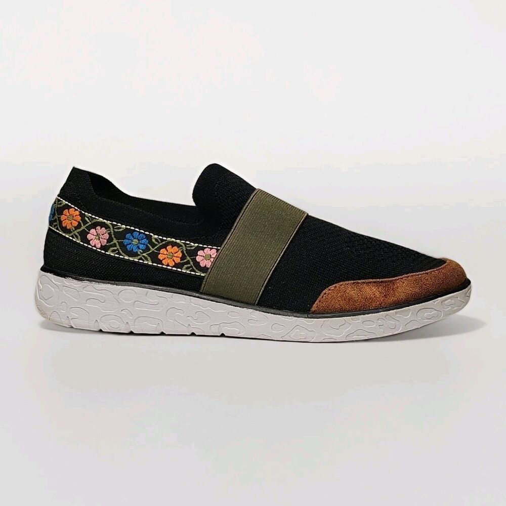 MUK LUKS Women Slip On Sneaker 8.5 Floral Embroidered Knit Black Comfort Loafers - Picture 6 of 8